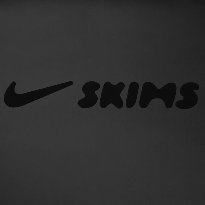 ΑΞΕΣΟΥΑΡ NikeSKIMS ΣΤΡΩΜΑ ΓΙΟΓΚΑ