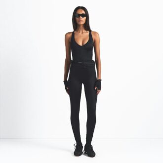Φανέλα NikeSKIMS SHINE με V-NECK