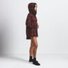 Φανελένιο oversized μπλουζάκι με κουκούλα και κουμπιά Φανελένιο oversized μπλουζάκι με κουκούλα και κουμπιά