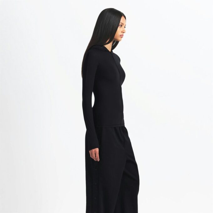 Φούτερ με κουκούλα NikeSKIMS WEIGHTLESS LAYERS με φερμουάρ Φούτερ με κουκούλα NikeSKIMS WEIGHTLESS LAYERS με φερμουάρ