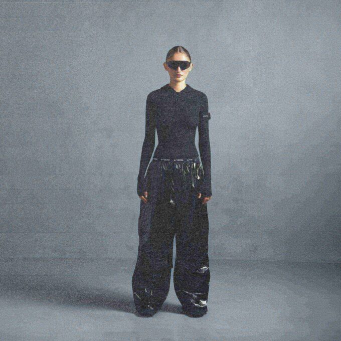 Φούτερ με κουκούλα NikeSKIMS WEIGHTLESS LAYERS με φερμουάρ Φούτερ με κουκούλα NikeSKIMS WEIGHTLESS LAYERS με φερμουάρ