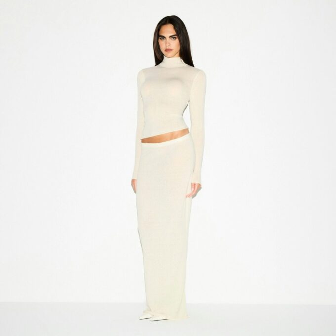 ΚΑΣΕΜΙΡ TURTLENECK ΜΕ ΒΑΡΟΣ ΦΤΕΡΟ