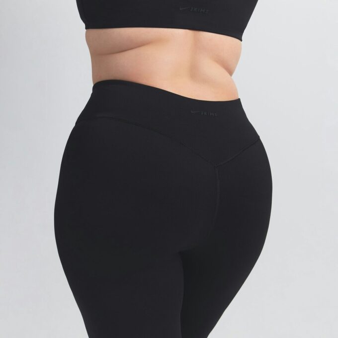 NikeSKIMS ΜΑΤ ΚΟΛΑΝ 26″ NikeSKIMS ΜΑΤ ΚΟΛΑΝ 26″