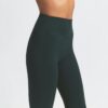 NikeSKIMS ΜΑΤ ΚΟΛΑΝ 29″ NikeSKIMS ΜΑΤ ΚΟΛΑΝ 29″