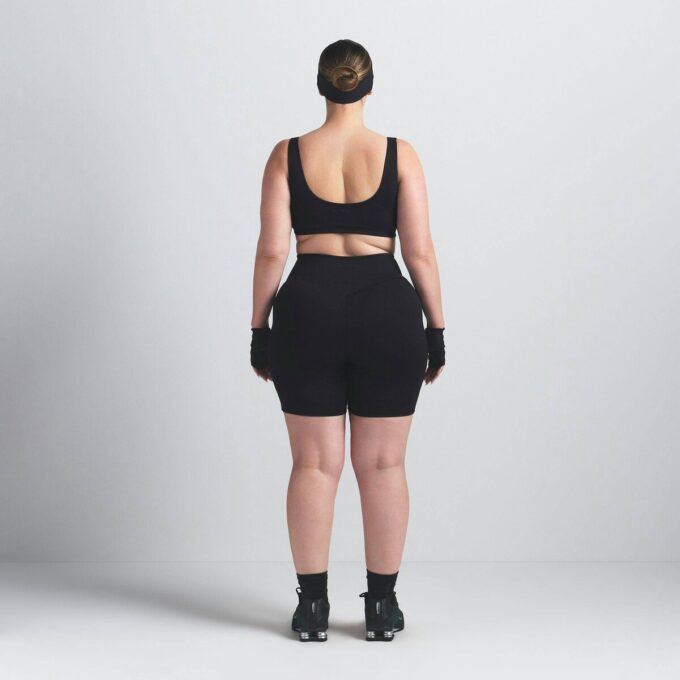NikeSKIMS ΜΑΤ ΣΟΡΤΣ 5″ ΓΙΑ ΠΟΔΗΛΑΣΙΑΣΤΕΣ NikeSKIMS ΜΑΤ ΣΟΡΤΣ 5″ ΓΙΑ ΠΟΔΗΛΑΣΙΑΣΤΕΣ