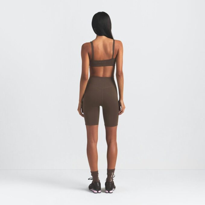 NikeSKIMS ΜΑΤ ΣΟΡΤΣ ΠΟΔΗΛΑΣΙΑΣ 7″ NikeSKIMS ΜΑΤ ΣΟΡΤΣ ΠΟΔΗΛΑΣΙΑΣ 7″