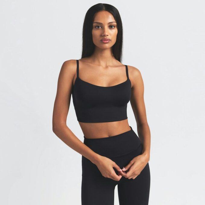 NikeSKIMS ΜΑΤ ΣΟΥΤΙΕΝ CAMI ΤΟΠ NikeSKIMS ΜΑΤ ΣΟΥΤΙΕΝ CAMI ΤΟΠ