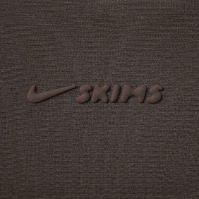 Σορτς NikeSKIMS από υφαντό νάιλον 5″ Σορτς NikeSKIMS από υφαντό νάιλον 5″