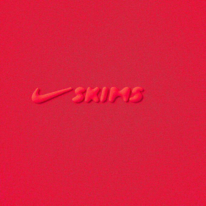 NikeSKIMS ΥΦΑΣΜΑΤΙΝΟ ΝΑΙΛΟΝ ΣΟΡΤΣ ΤΡΕΞΙΜΑΤΟΣ 2,5″ NikeSKIMS ΥΦΑΣΜΑΤΙΝΟ ΝΑΙΛΟΝ ΣΟΡΤΣ ΤΡΕΞΙΜΑΤΟΣ 2,5″