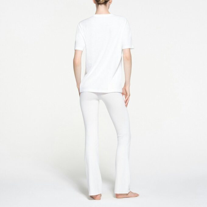 RELAXED TEE ΜΕΓΕΘΟΣ ΜΑΚΡΙΑ ΜΠΛΟΥΖΑ