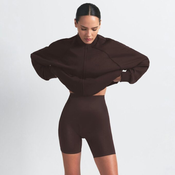Σορτς μοτοσικλετιστών NikeSKIMS SHINE BONDED WAIST 5″ Σορτς μοτοσικλετιστών NikeSKIMS SHINE BONDED WAIST 5″