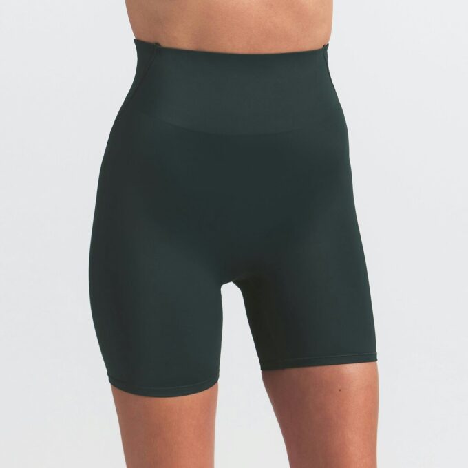 Σορτς μοτοσικλετιστών NikeSKIMS SHINE BONDED WAIST 5″ Σορτς μοτοσικλετιστών NikeSKIMS SHINE BONDED WAIST 5″
