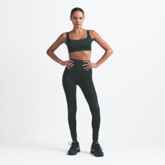 Σουτιέν NikeSKIMS με ματ λαιμόκοψη
